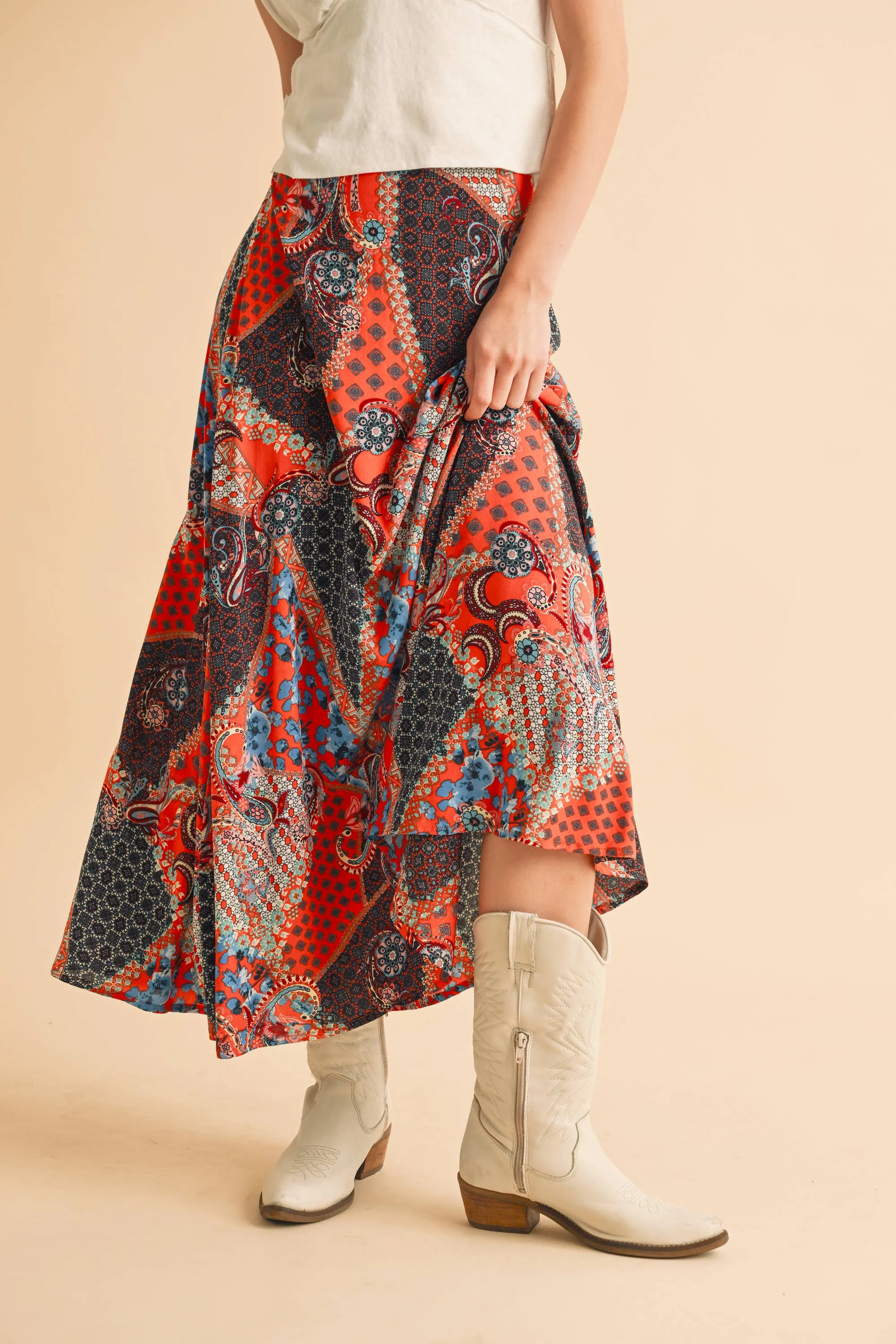 - 773DN CO   Skirt AEMI Print Helpful 6 Bradyn Versatile product line