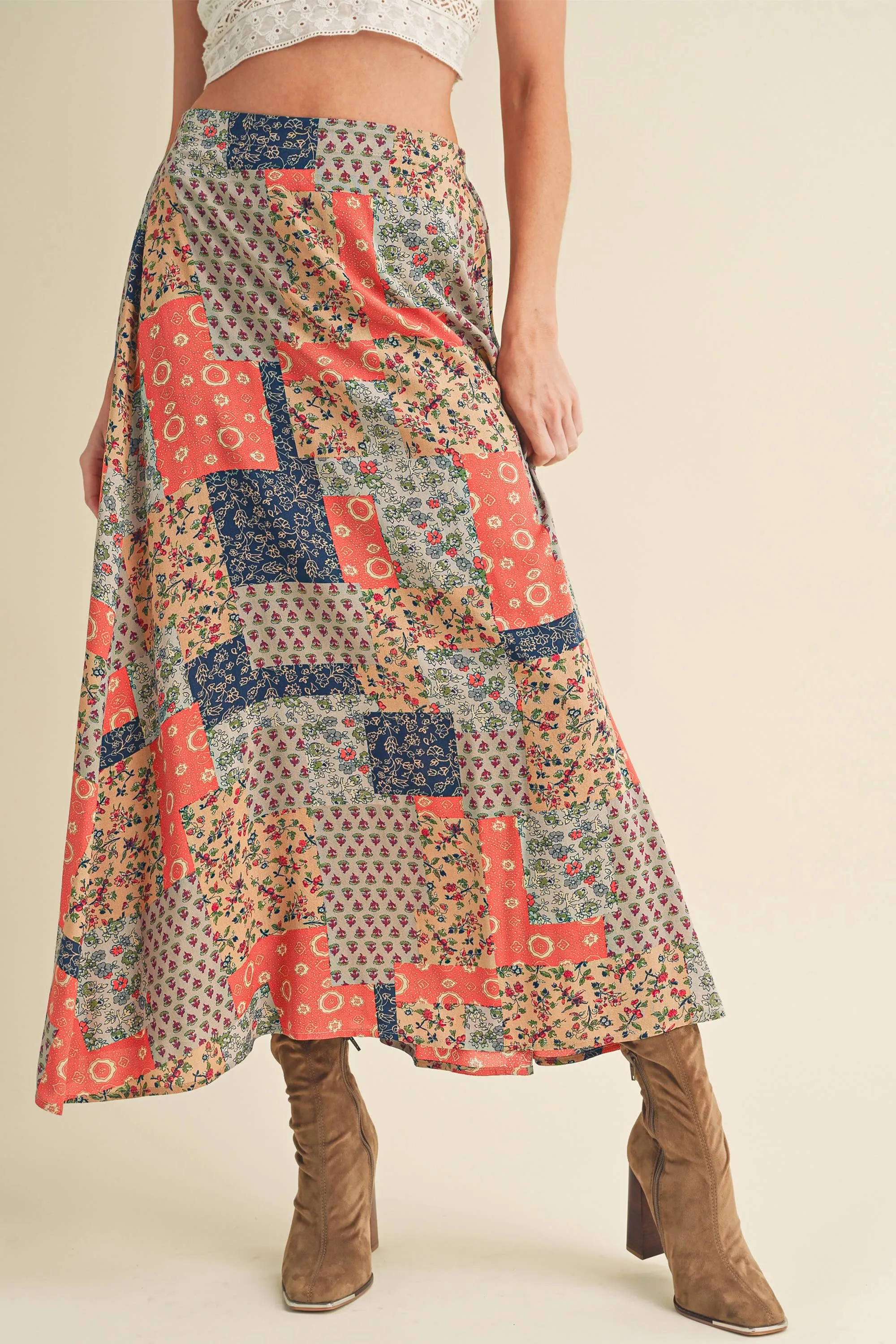 - 773DN CO   Skirt AEMI Print Helpful 6 Bradyn Versatile product line