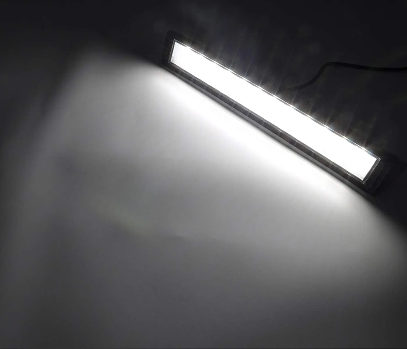 18" RV Exterior LED Awning Lighting Fixture, 40° Down Angle Flood Beam, 6000K Cool-White Super Bright, 12V/24V DC, High Lumen Output Low Current Draw, Aluminum Housing Black Finish, 1-Pack