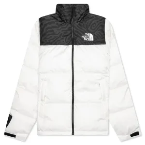 1996 Retro Nuptse Jacket - White Dune