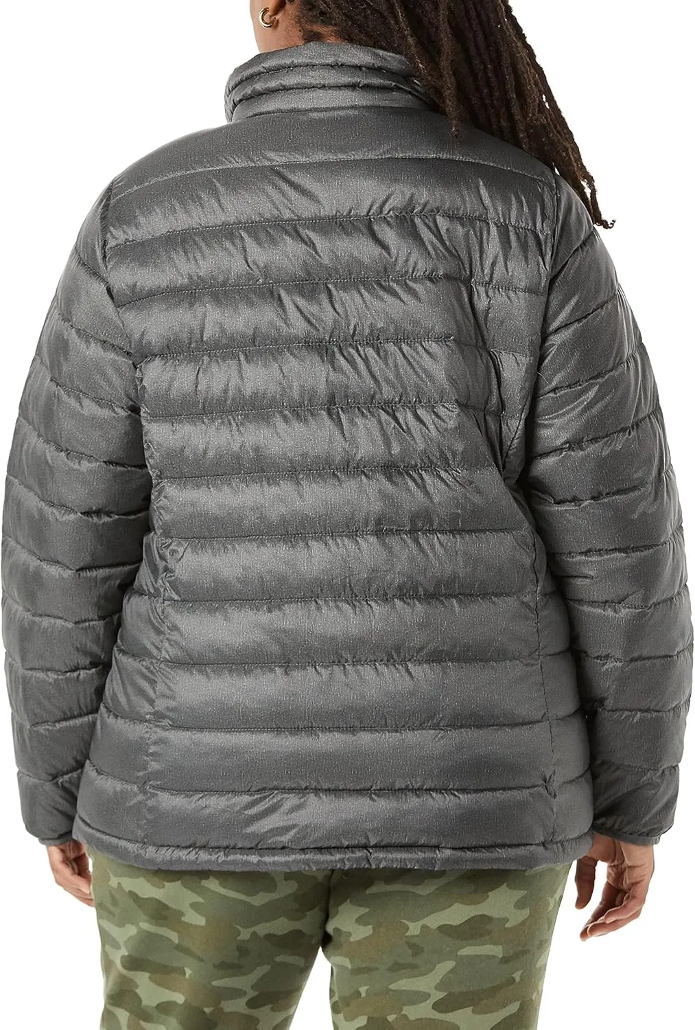 Amazon Essentials Women's Lightweight Water-Resistant Packable Puffer Jacket (Available in Plus Size)