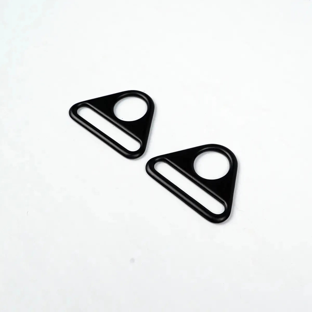 Black Tri Ring 1 1/2" Pack of 2