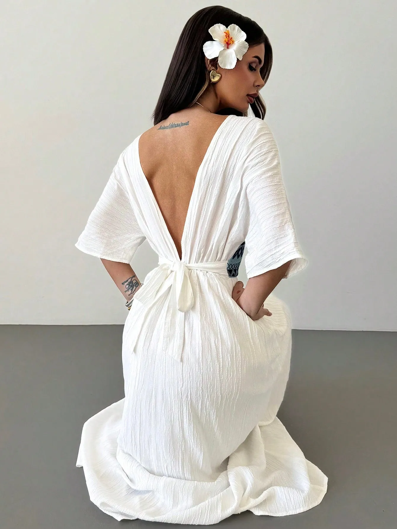Bohemian Firerie request) White (Available Flawless Women's V-Neck Problem-free return upon