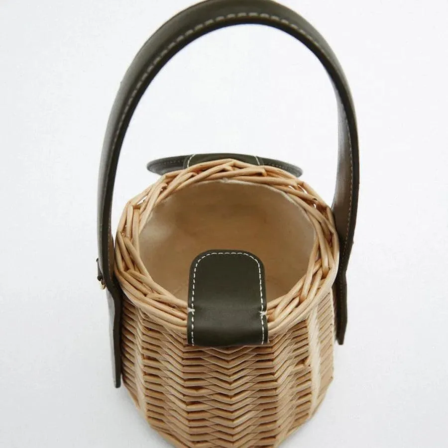 Boho Woven Straw Bucket Bag – Handmade Summer Rattan Crossbody Tote for Women