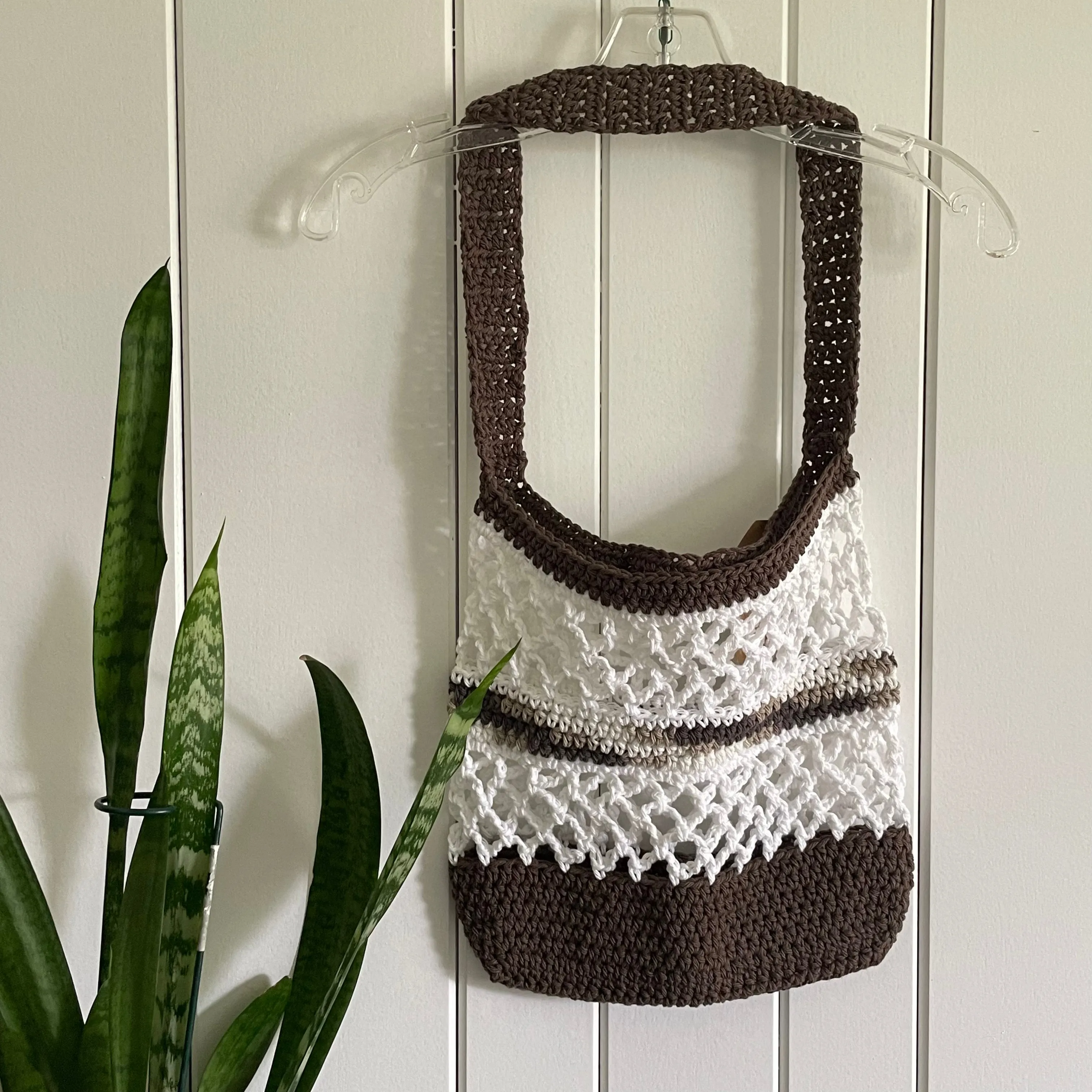 Brown & White Tote Shoulder Bag Purse Cotton Reusable Boho Multicolor Hand Crocheted Knit Coastal Resort Beach