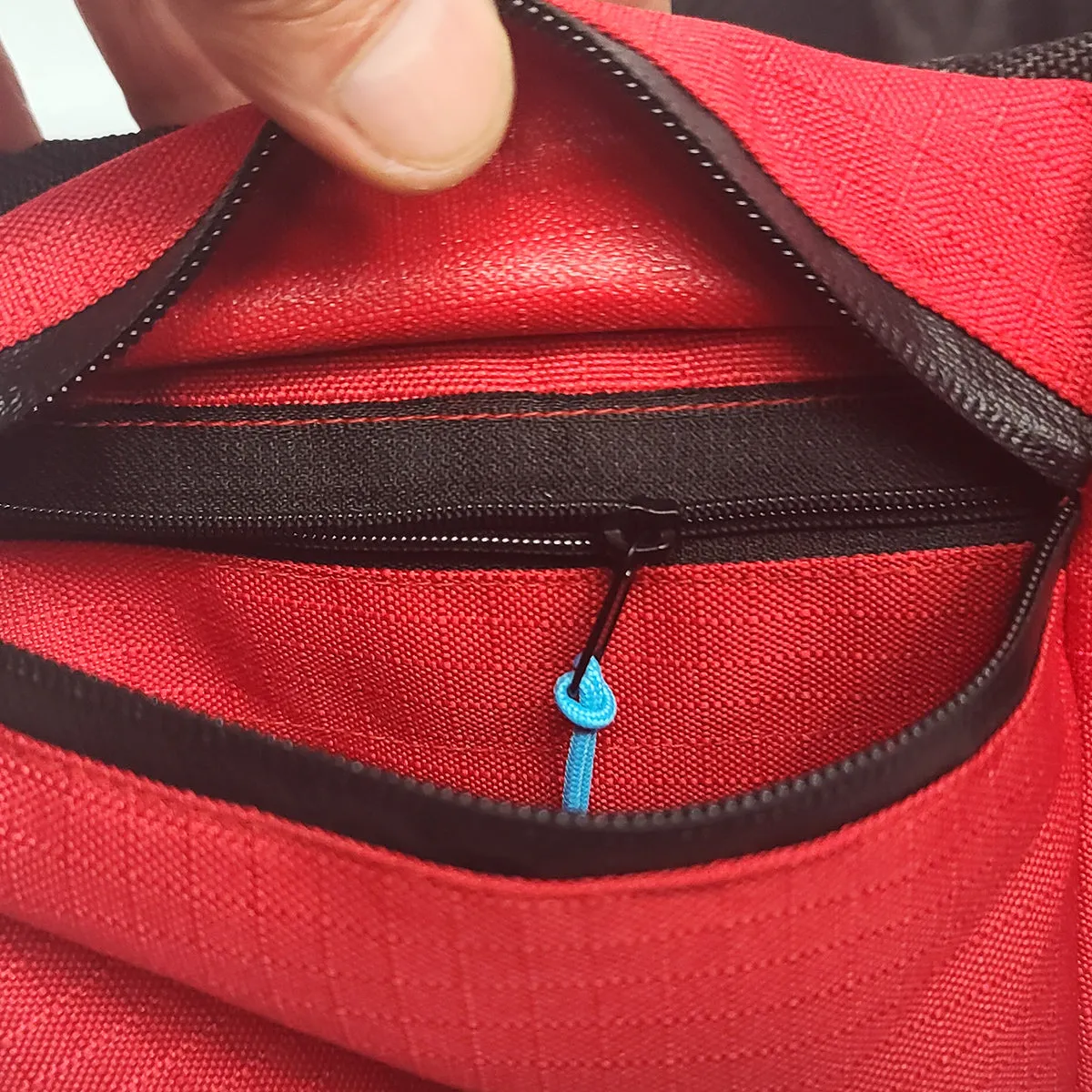 BURROSAK AIR // HIP PACK // BLUE