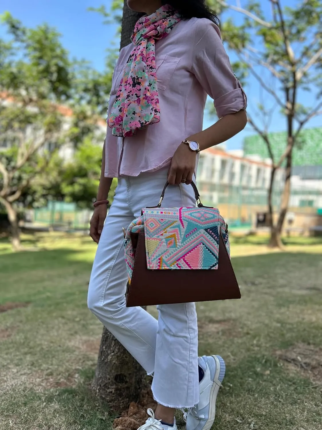 Designer Vegan Leather Handbag for Women Tan Brown Crossbody Tote and Shoulder Bag Medium Size Purse