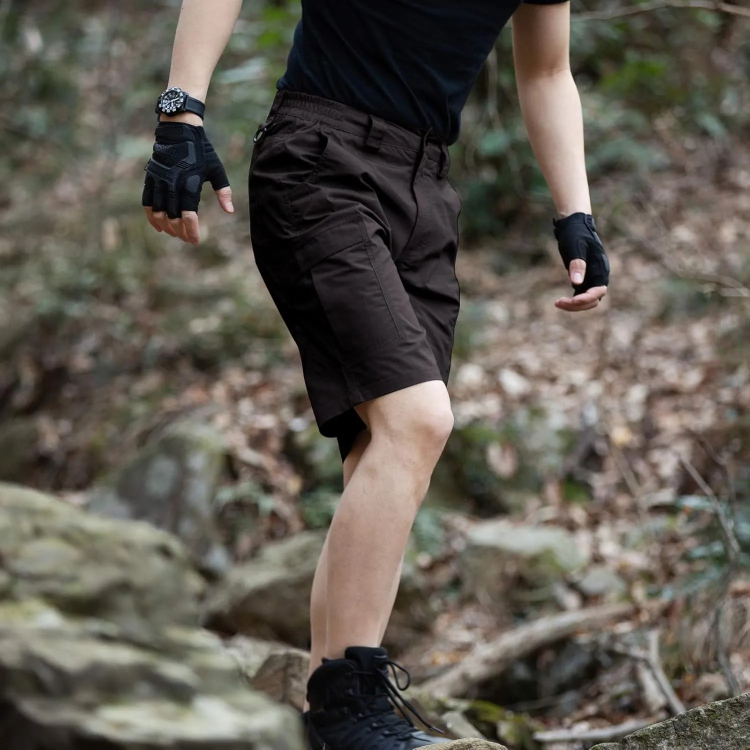FREE SOLDIER Men's Water Resistant Tactical Hiking Shorts Relaxed Fit Work Cargo Shorts
