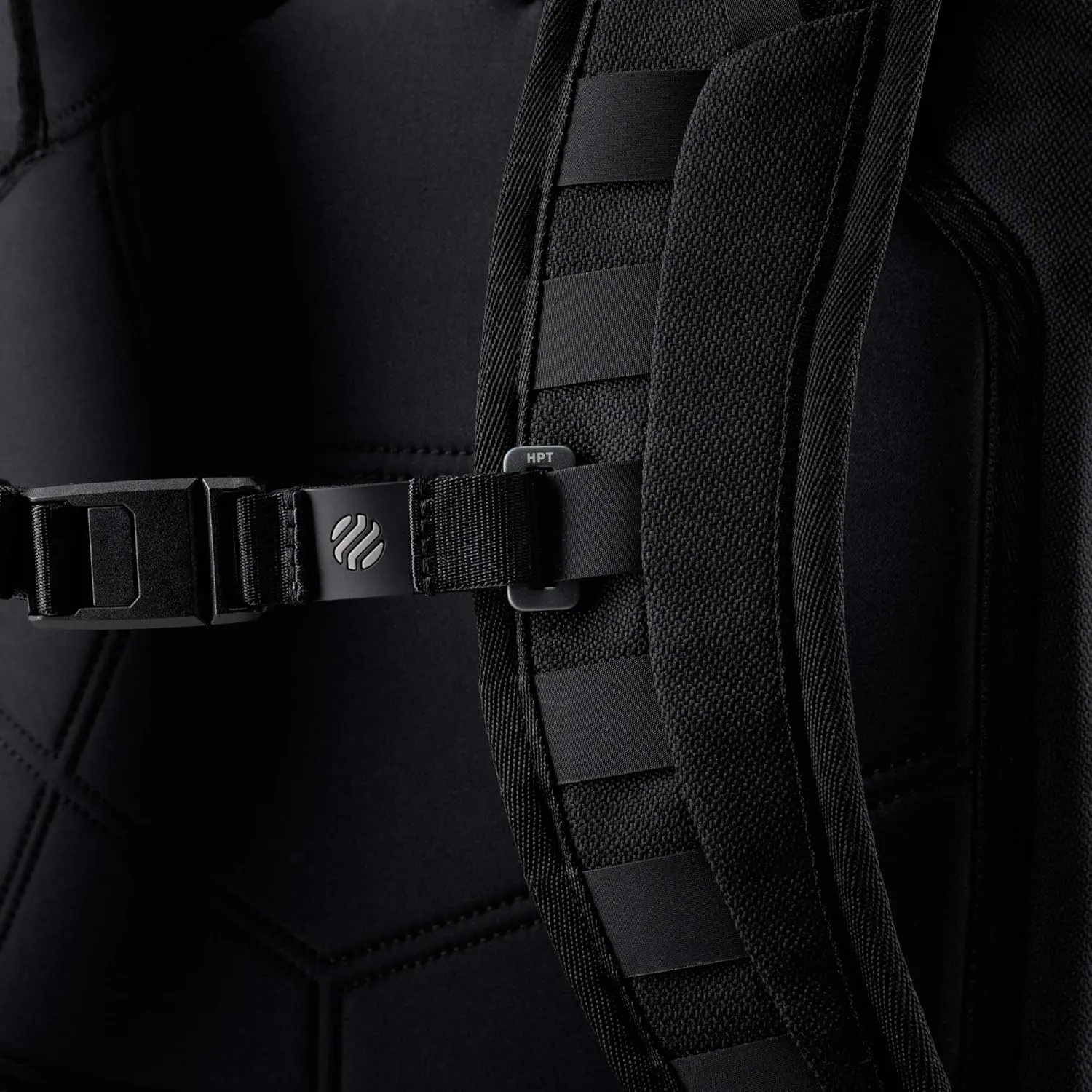 HEIMPLANET Original | Transit Line - TRAVEL PACK V2 (Black, 34L)