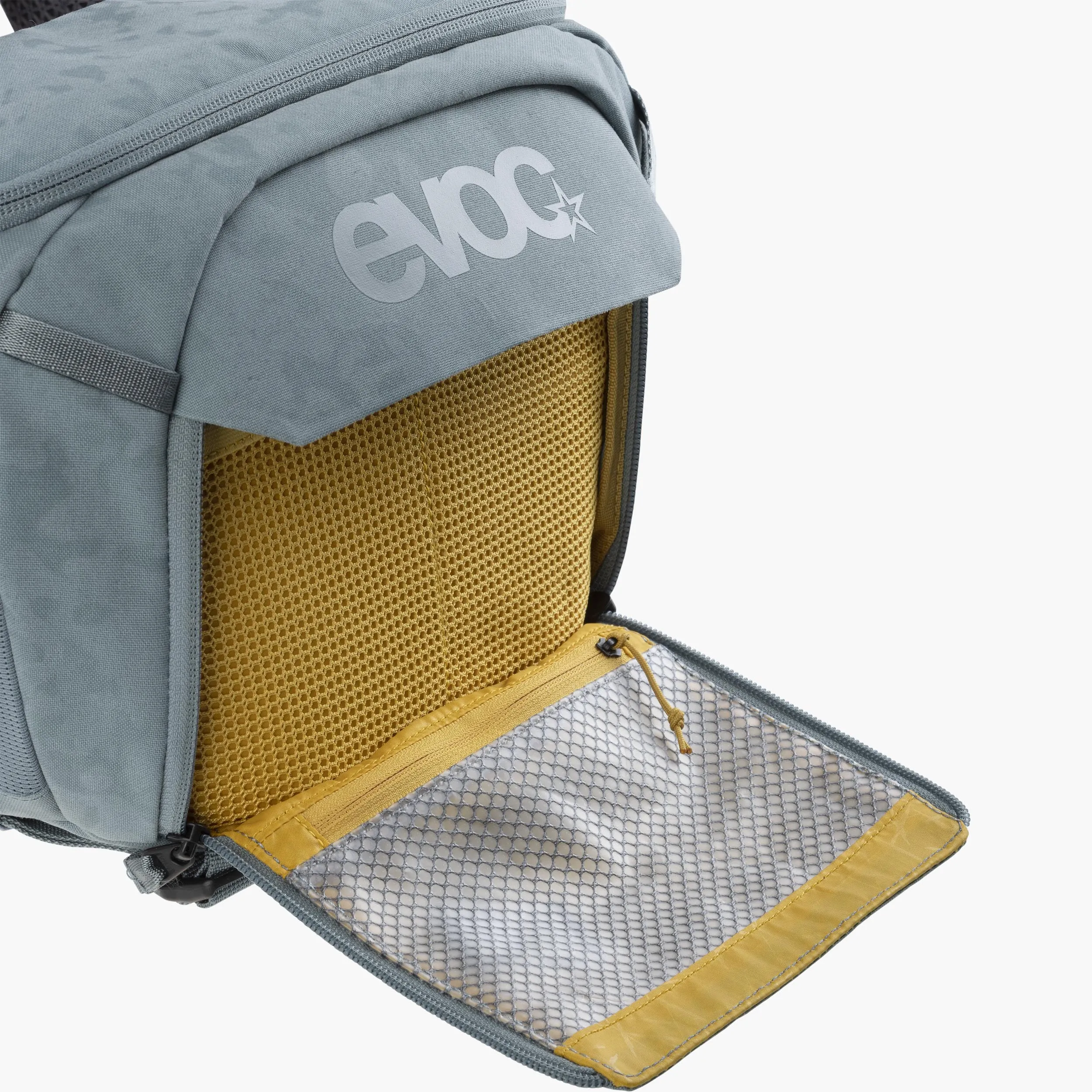 HIP PACK CAPTURE 6