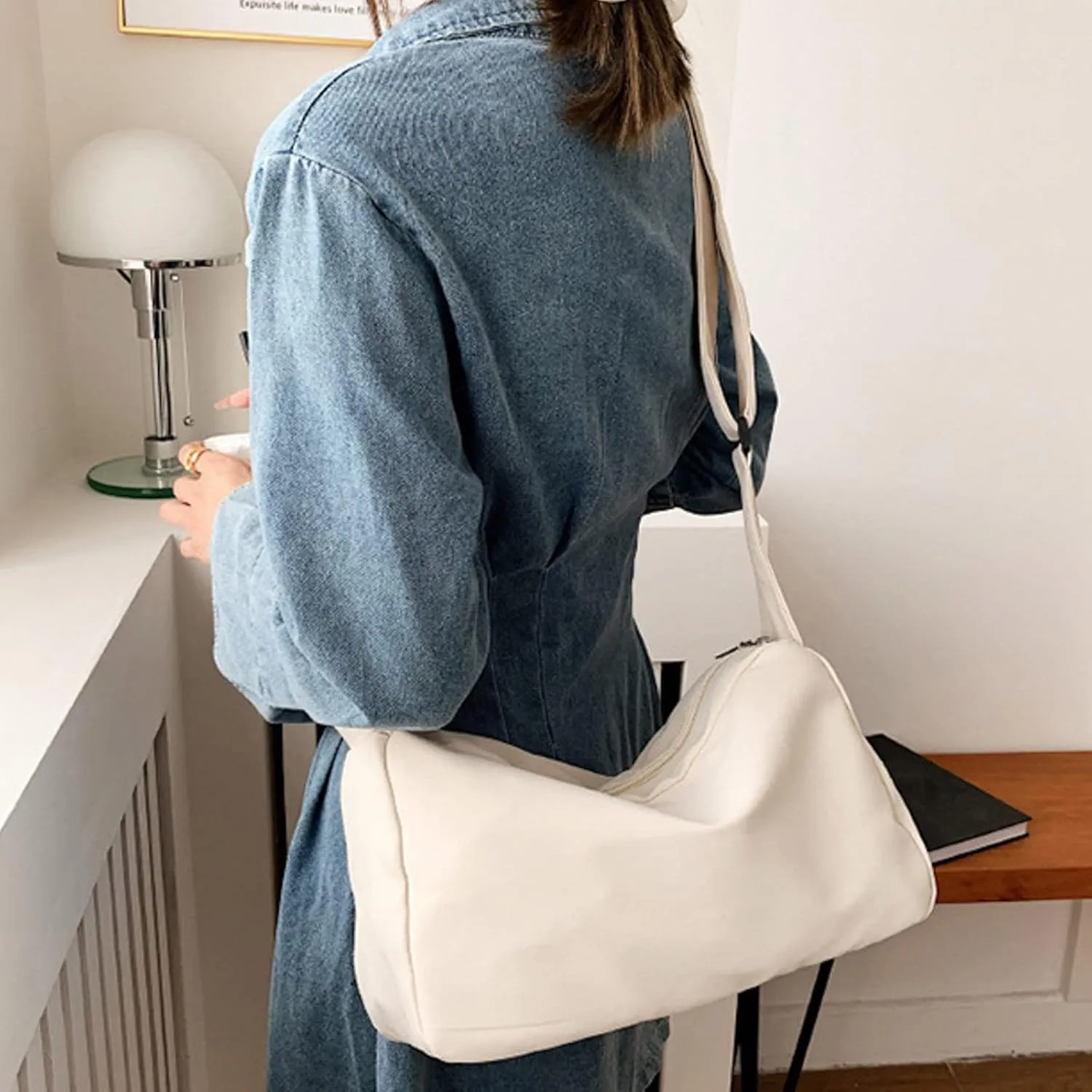 Hobo Shoulder Bag with Big Snap Hook Hardware Shoulder Bag for Women Small Trendy Hobo Handbag