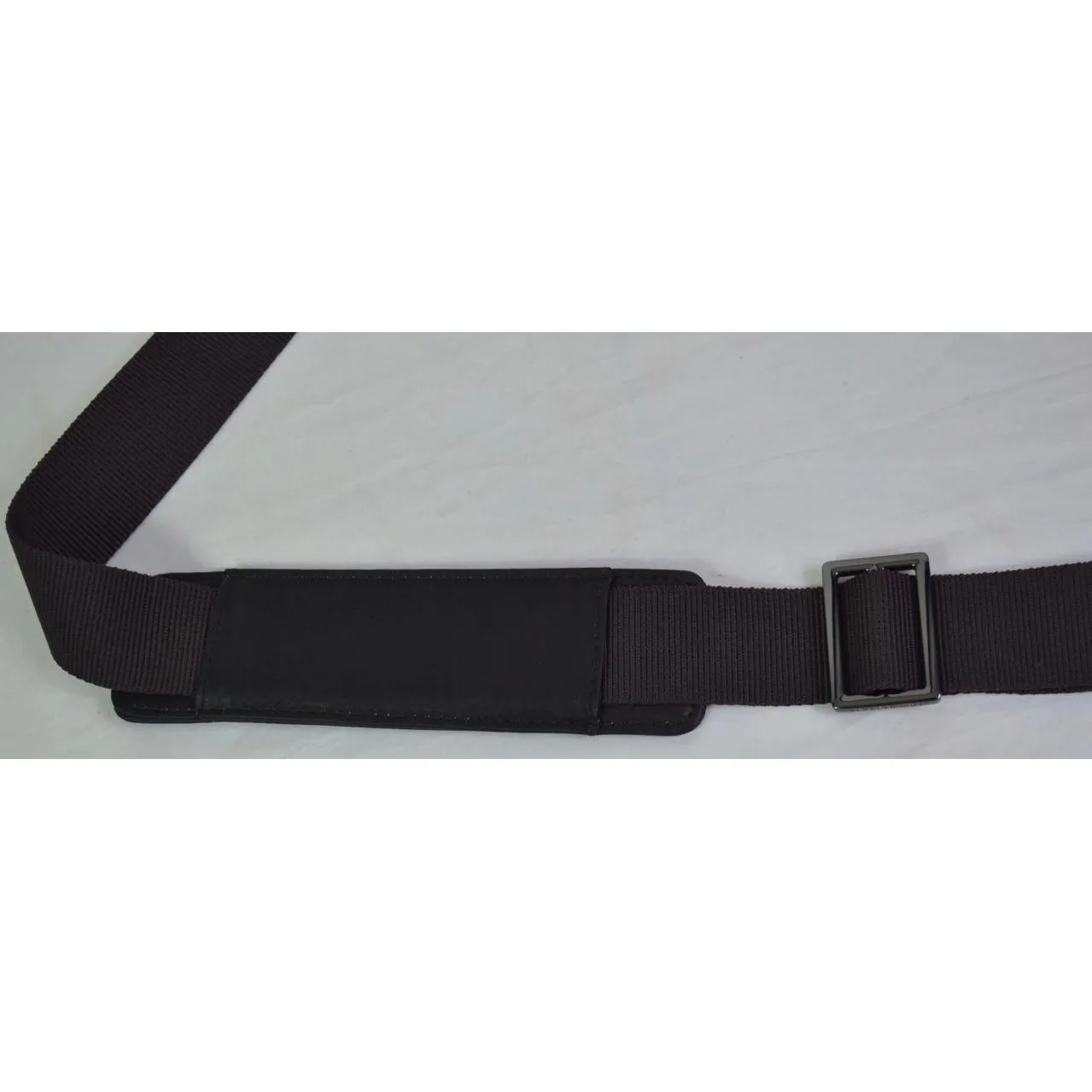 Kenneth Cole Reaction  Leather Messenger Bag Black