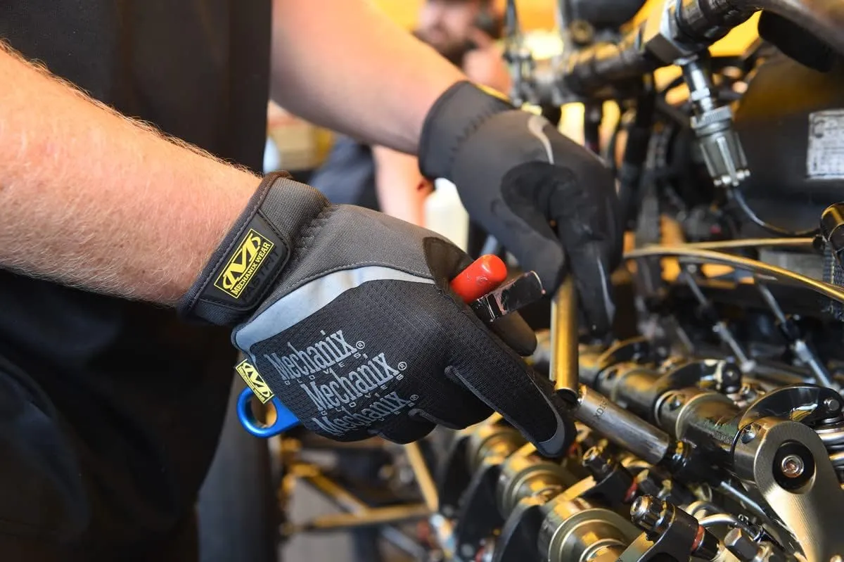 Mechanix Wear: FastFit Work Glove with Elastic Cuff for Secure Fit, Performance Gloves for Multi-Purpose Use, Touchscreen Capable Safety Gloves for Men (Black, X-Large)