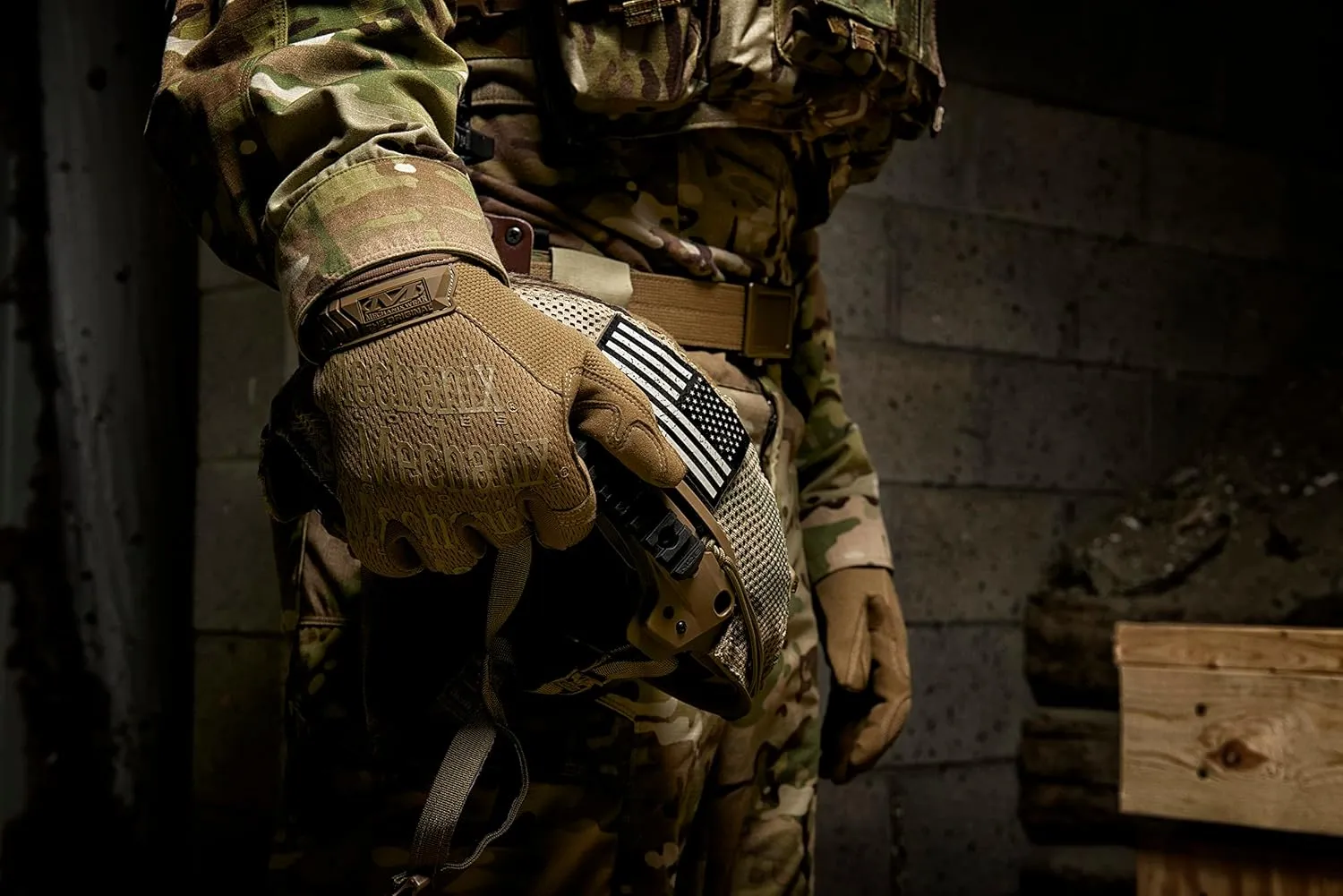Mechanix Wear M-Pact 0.5MM Tactical Impact Resistant Gloves - Multi-Purpose Industrial Grip Gloves - Touchscreen Compatible - Machine Washable - Large - Coyote Brown