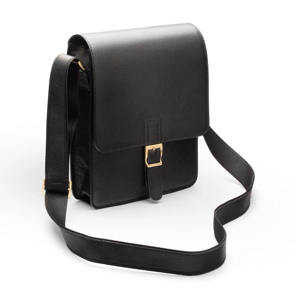 Men's Leather Messenger Bag With Buckle - Black Pebble Grain