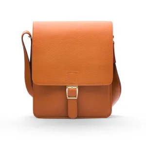 Men's Leather Messenger Bag With Buckle - Tan Pebble Grain
