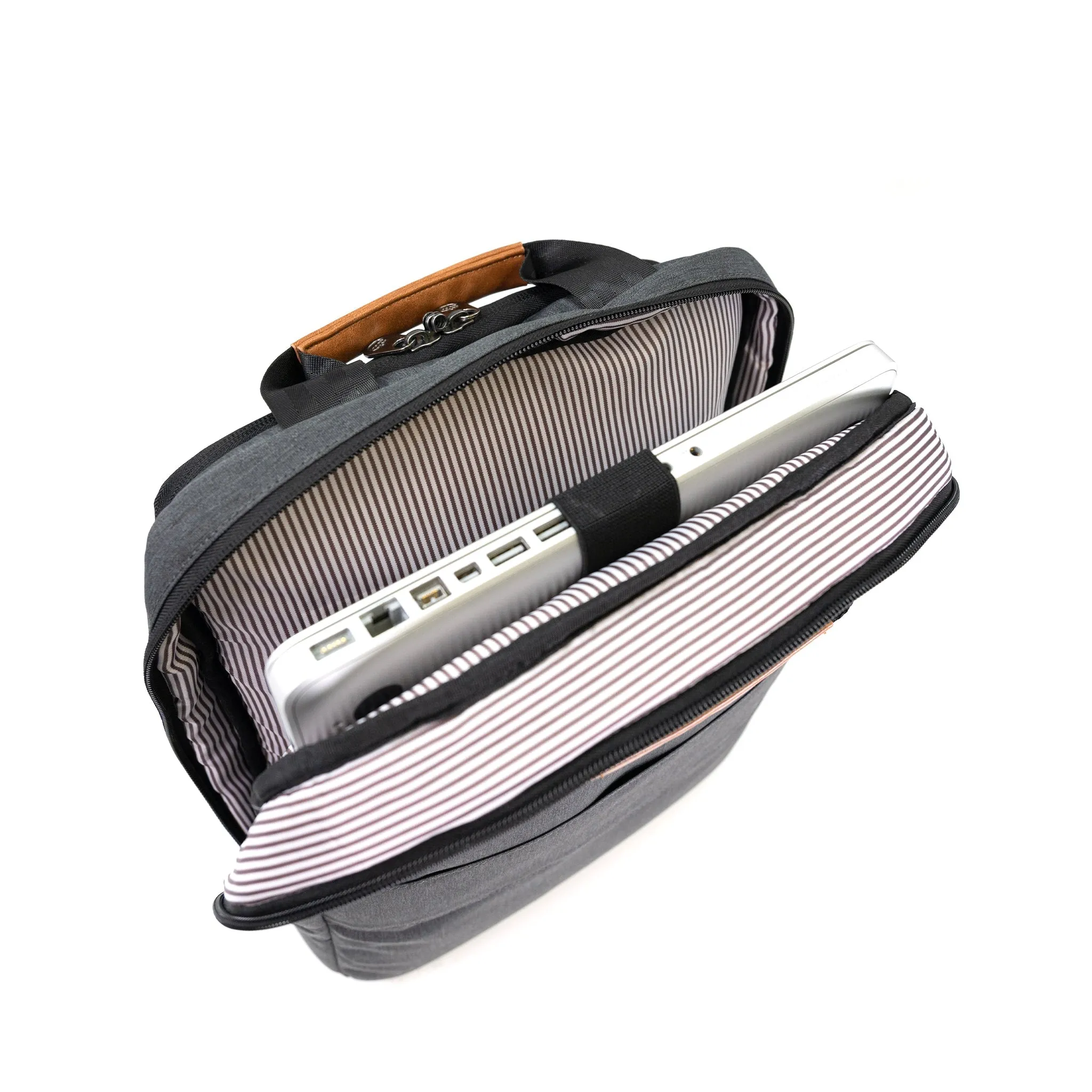 PKG Riverdale 11L Messenger Bag