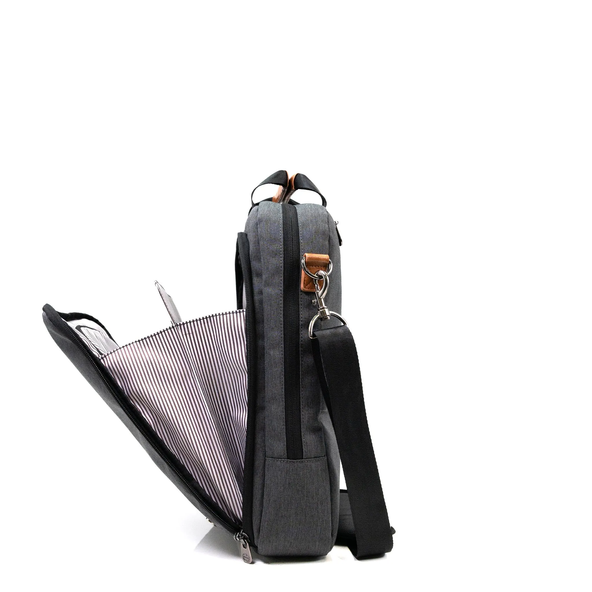 PKG Riverdale 11L Messenger Bag