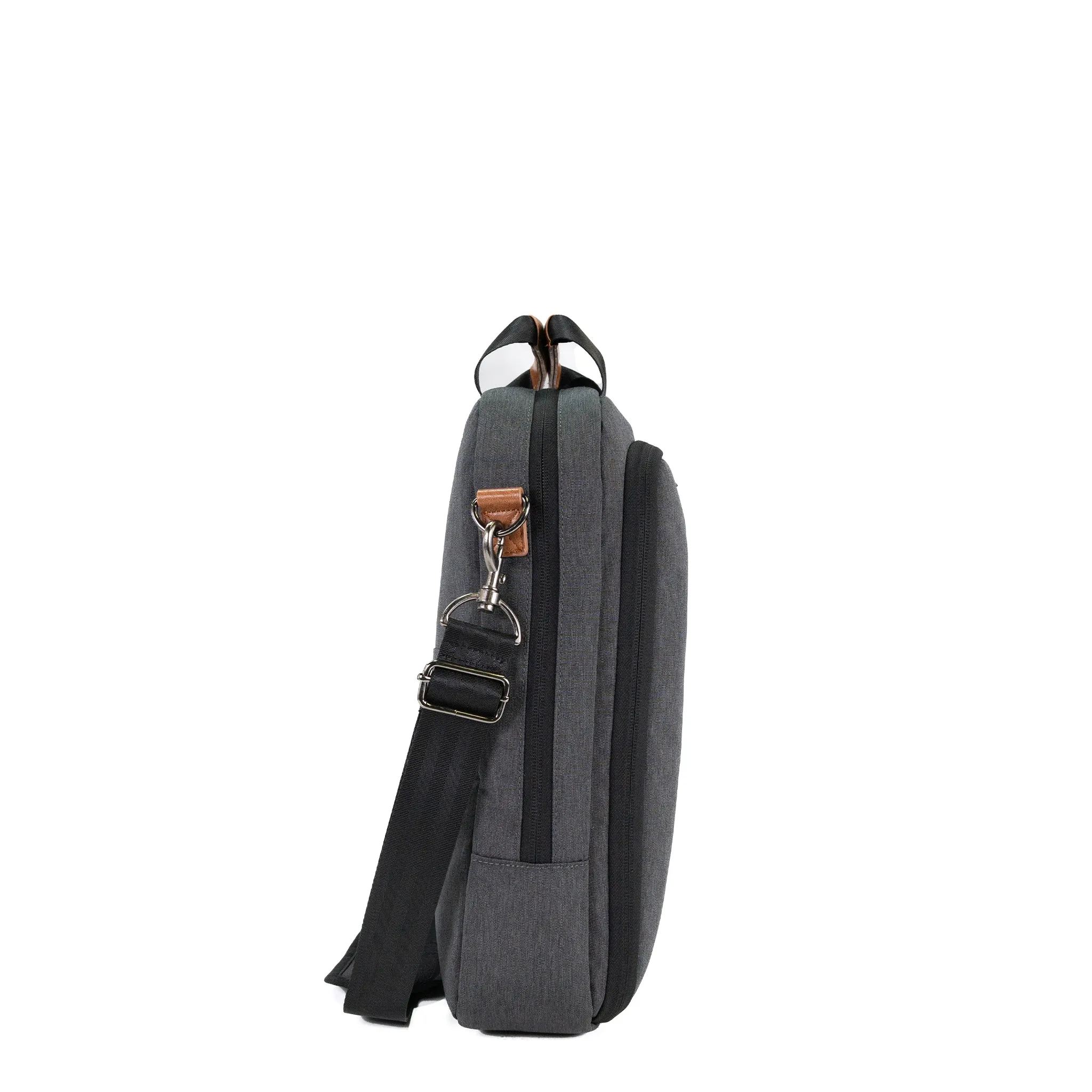 PKG Riverdale 11L Messenger Bag