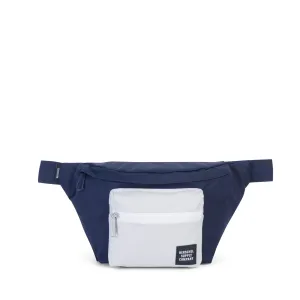 Seventeen Hip Pack
