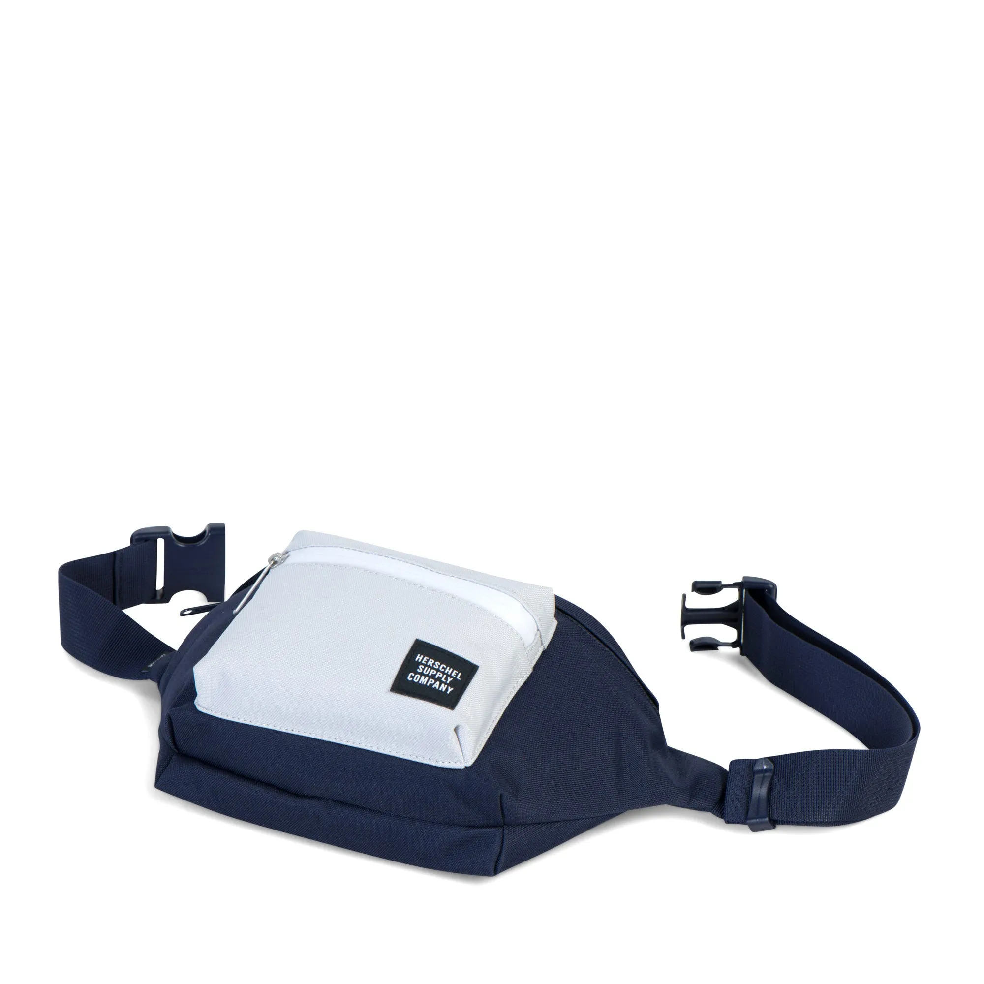 Seventeen Hip Pack