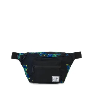 Seventeen Hip Pack