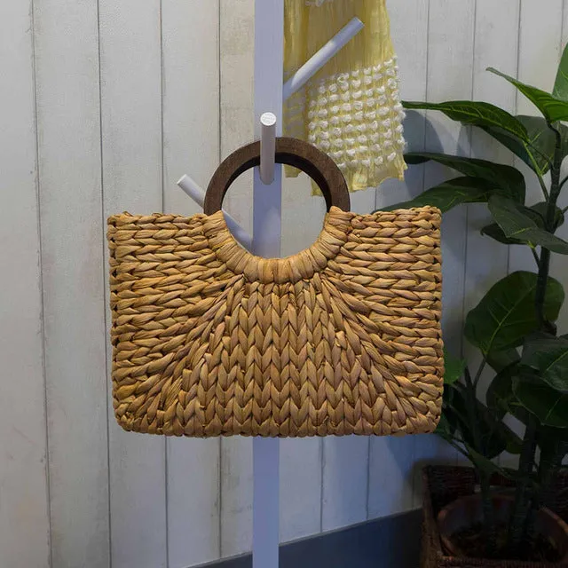 VINTAGE RATTAN BEACH HANDBAG